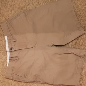 Old Navy Tan Shorts - Built In Flex - Ultimate Slim